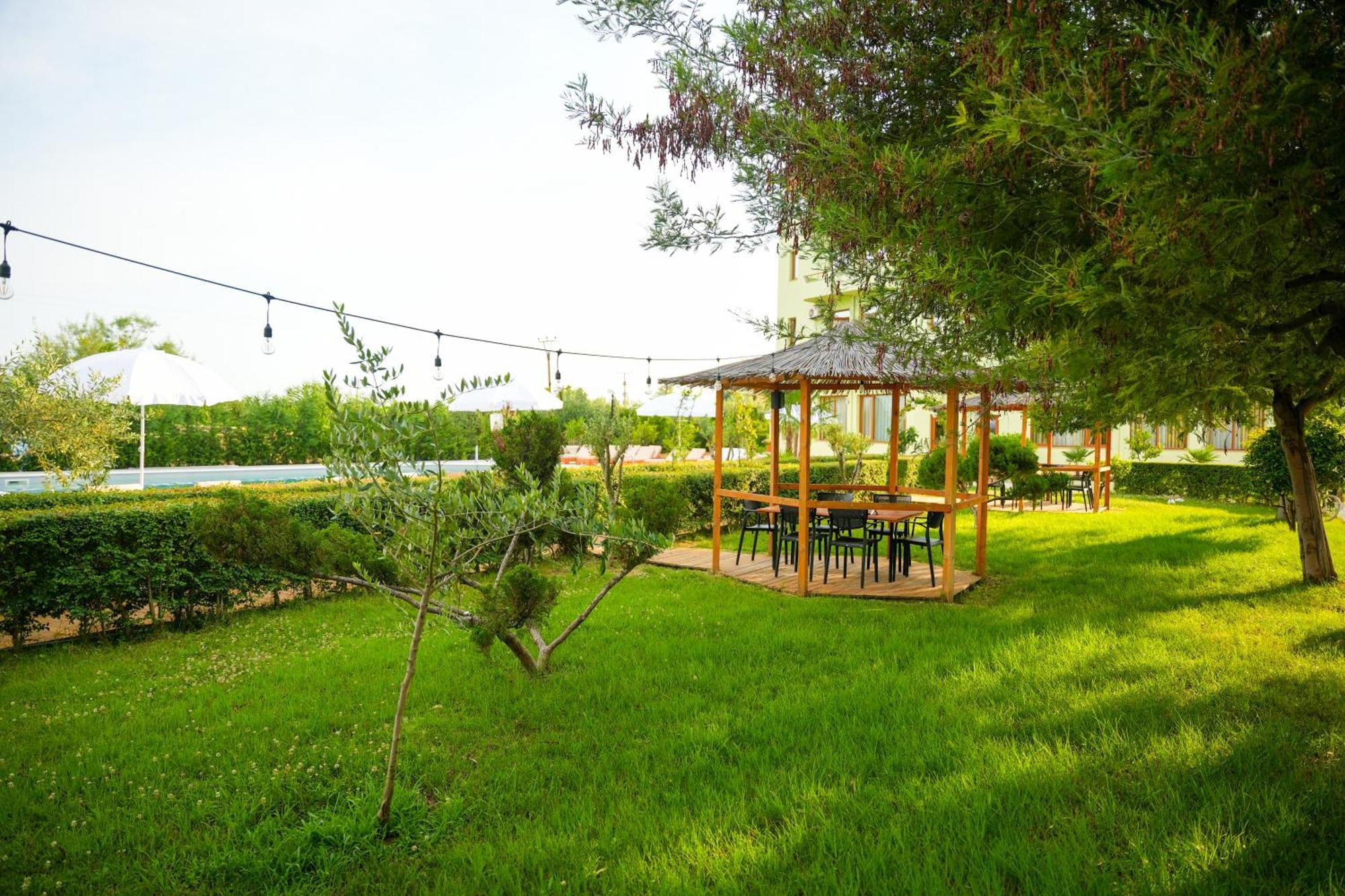 Paradise Laguna Vain Lezhë Dış mekan fotoğraf