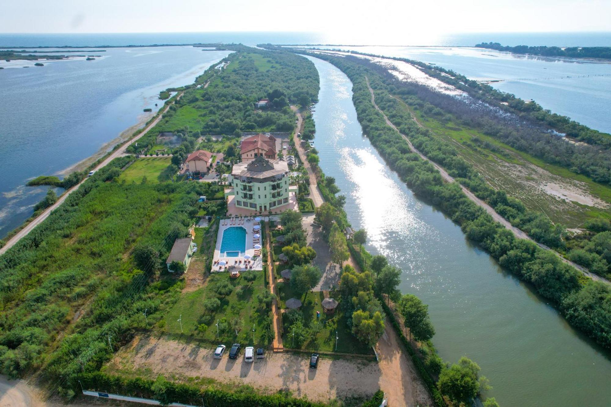 Paradise Laguna Vain Lezhë Dış mekan fotoğraf