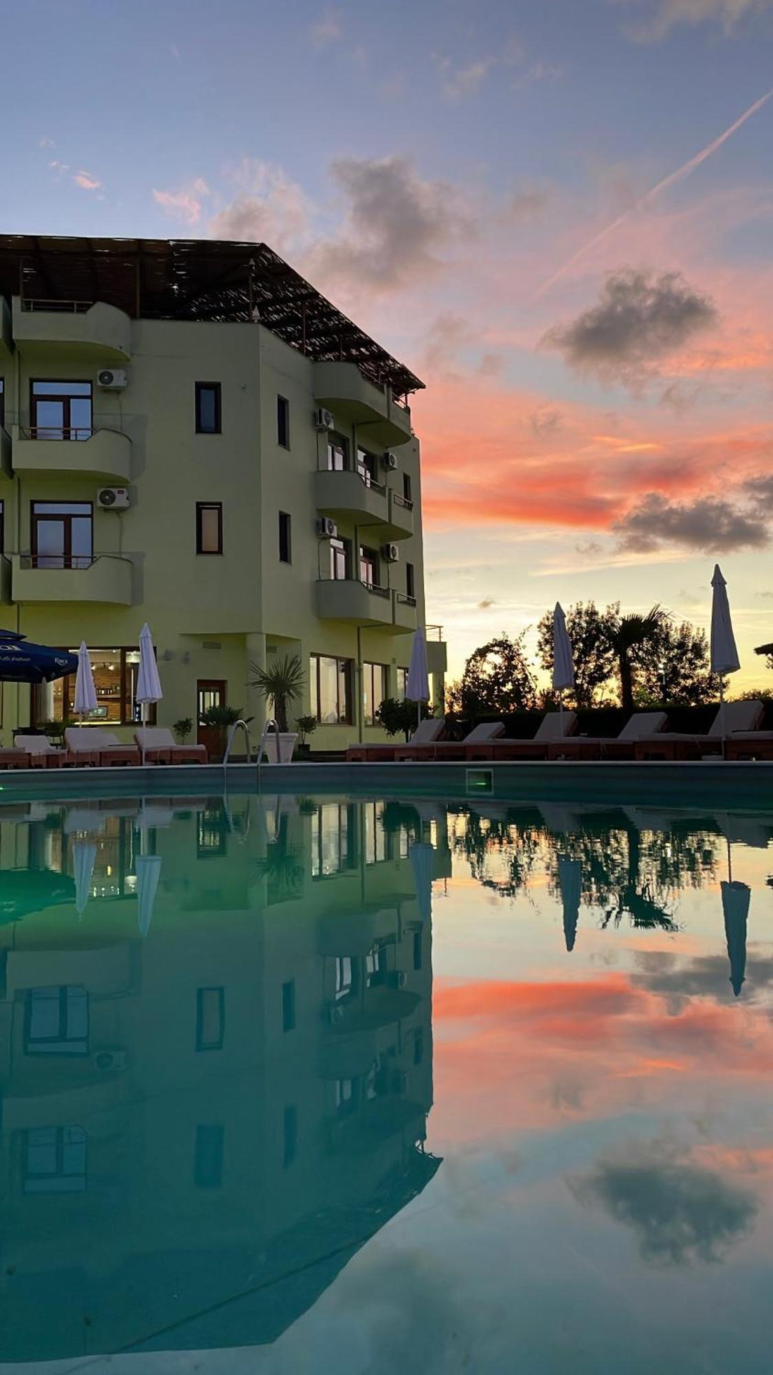 Paradise Laguna Vain Lezhë Dış mekan fotoğraf