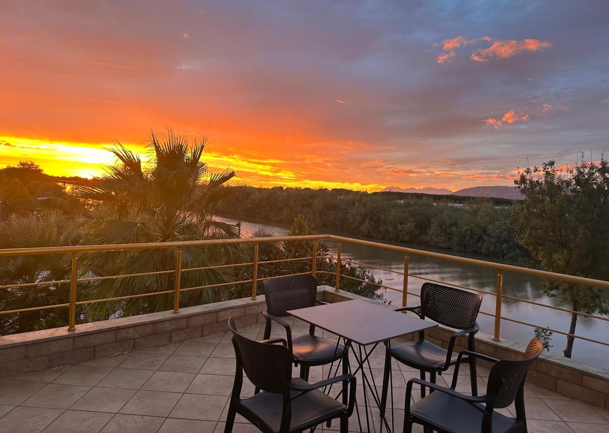 Paradise Laguna Vain Lezhë Dış mekan fotoğraf